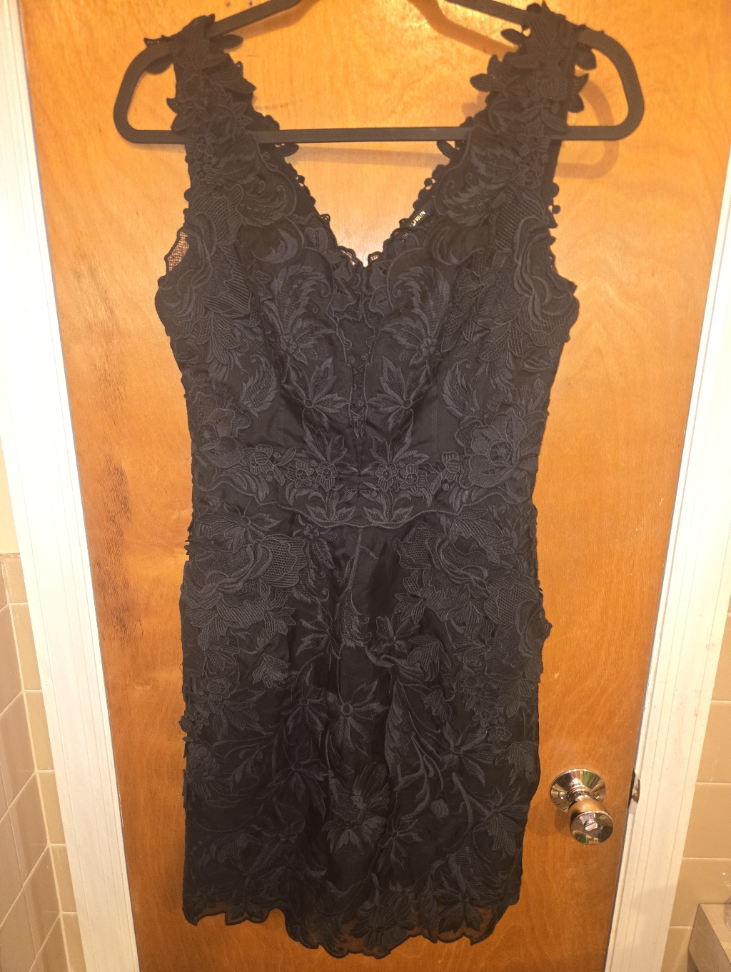 Kobi Halperin Black Lace V-Neck Sleeveless Cocktail Dress
